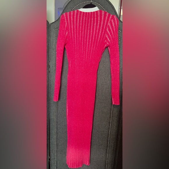 Pink Ribbed V-Neck Long Sleeve Dress - Picture 8 of 8